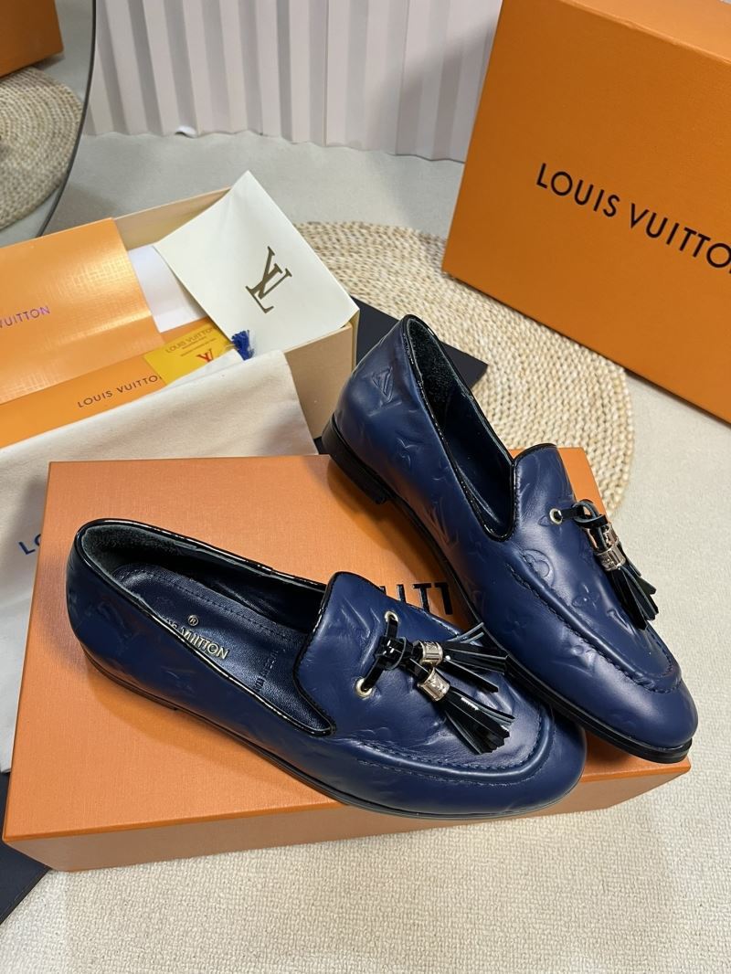 Louis Vuitton Low Shoes